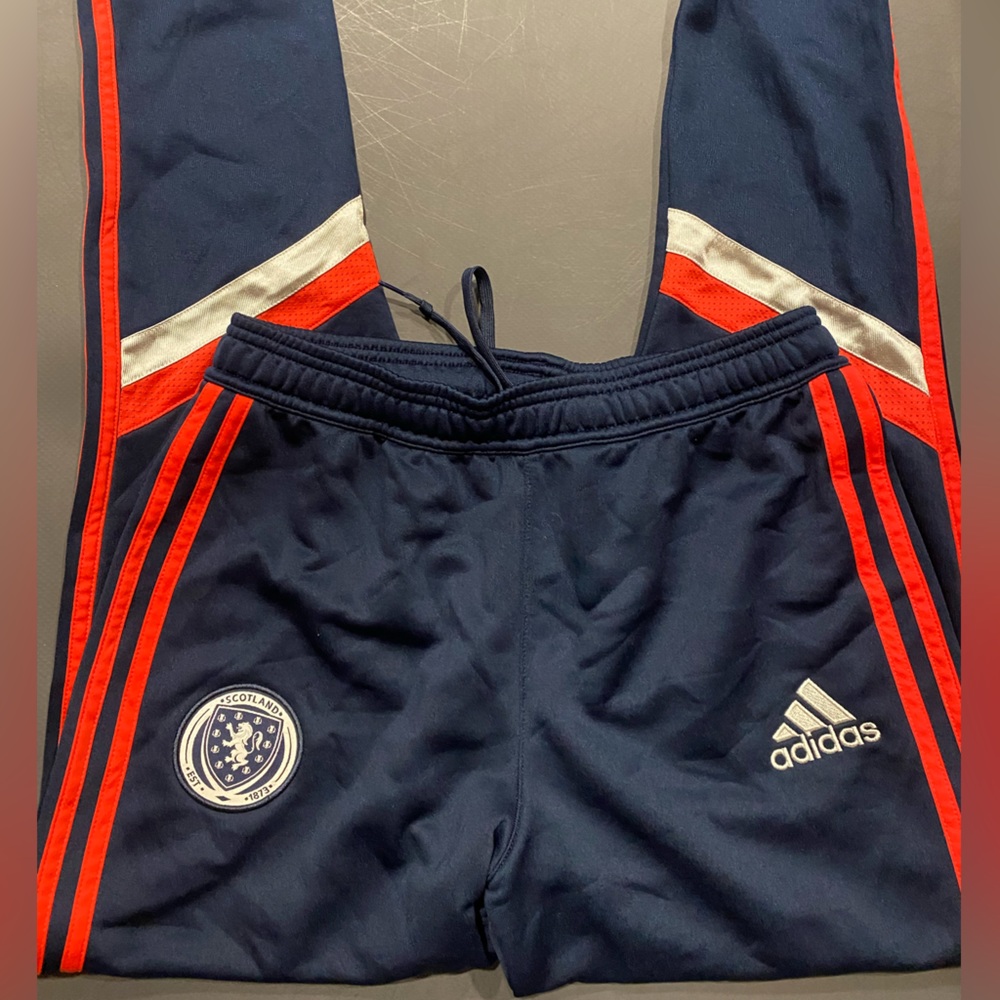 Adidas men’s small Scotland joggers